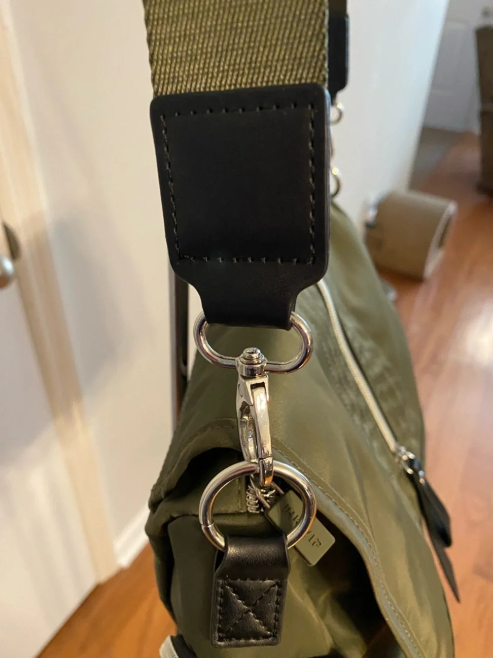 IHKWIP Satchel Bag